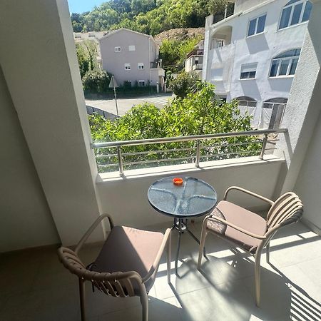 Apartments Manojlovic بودفا المظهر الخارجي الصورة
