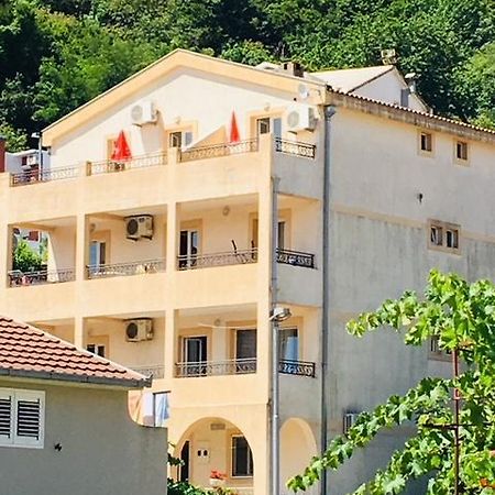 Apartments Manojlovic بودفا المظهر الخارجي الصورة