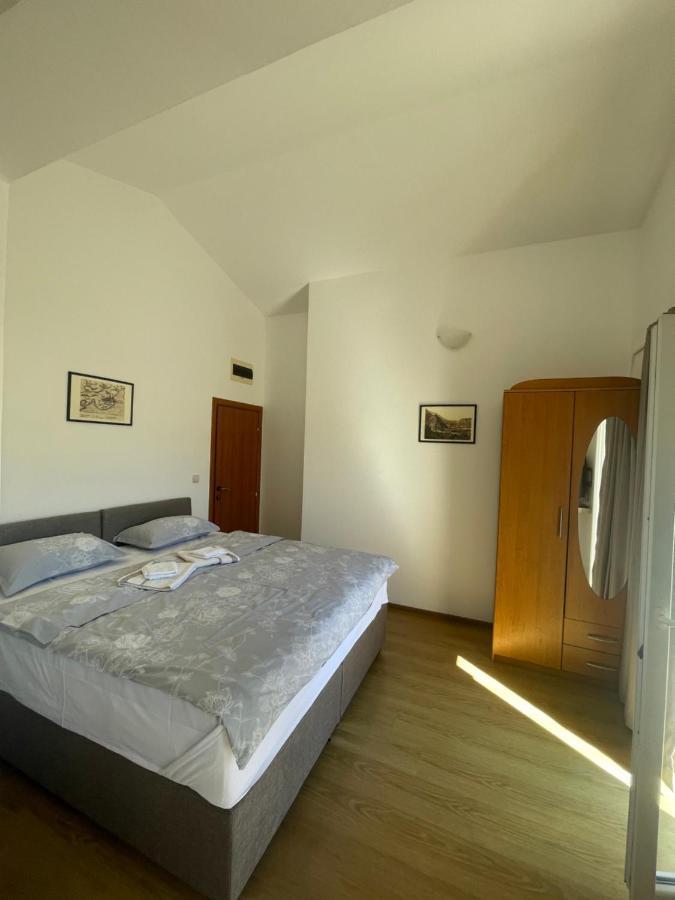 Apartments Manojlovic بودفا المظهر الخارجي الصورة