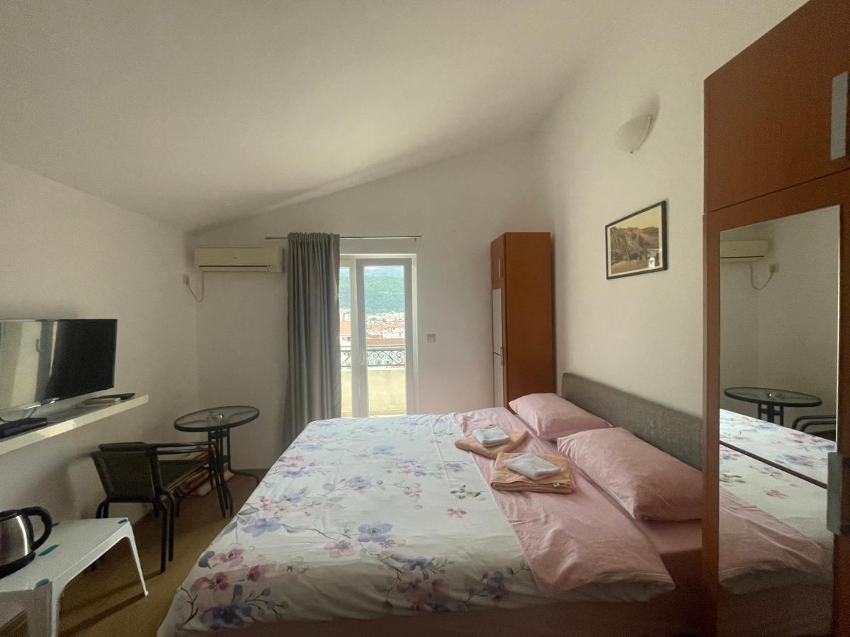 Apartments Manojlovic بودفا المظهر الخارجي الصورة