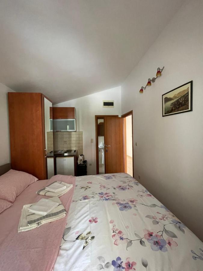 Apartments Manojlovic بودفا المظهر الخارجي الصورة