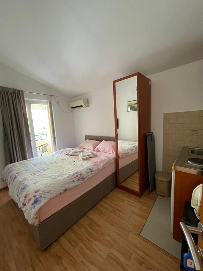 Apartments Manojlovic بودفا المظهر الخارجي الصورة