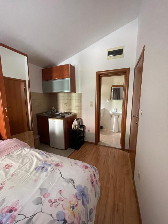 Apartments Manojlovic بودفا المظهر الخارجي الصورة