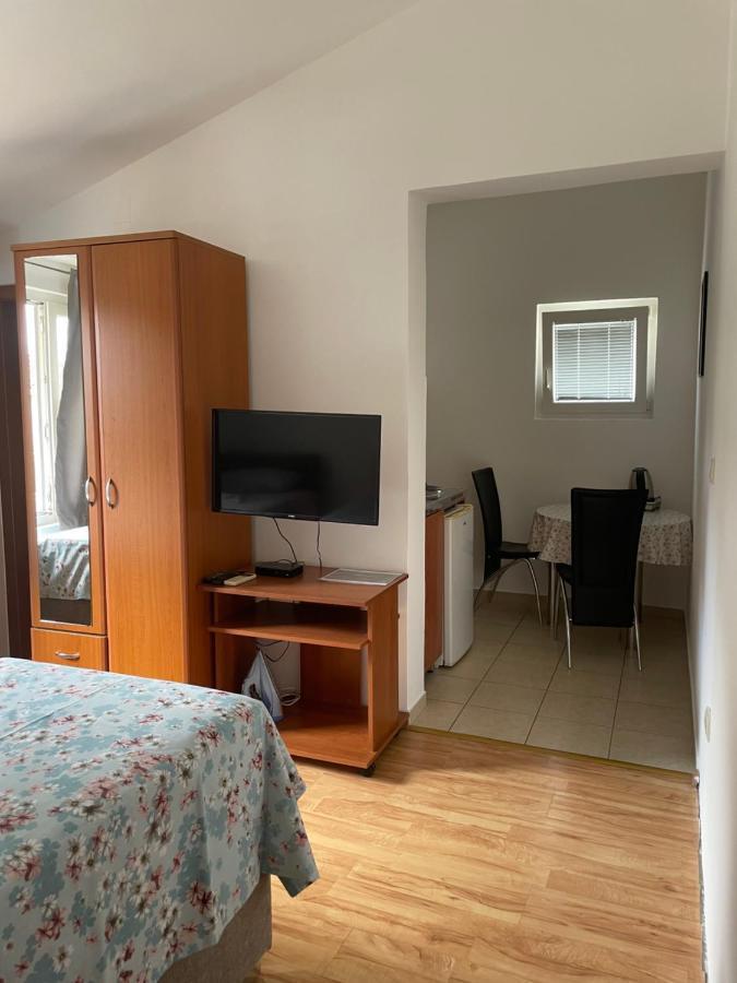 Apartments Manojlovic بودفا المظهر الخارجي الصورة