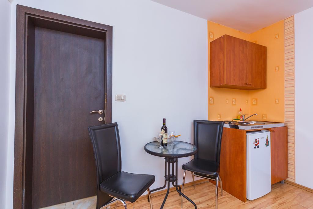 Apartments Manojlovic بودفا المظهر الخارجي الصورة