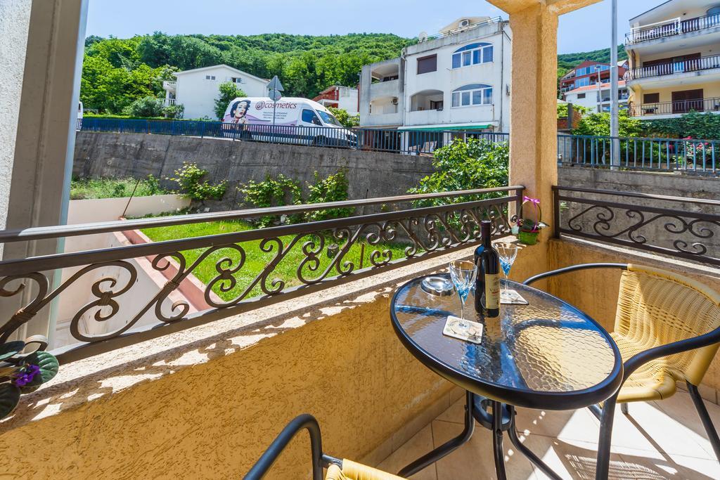 Apartments Manojlovic بودفا المظهر الخارجي الصورة