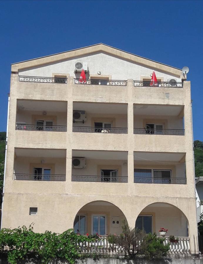 Apartments Manojlovic بودفا المظهر الخارجي الصورة