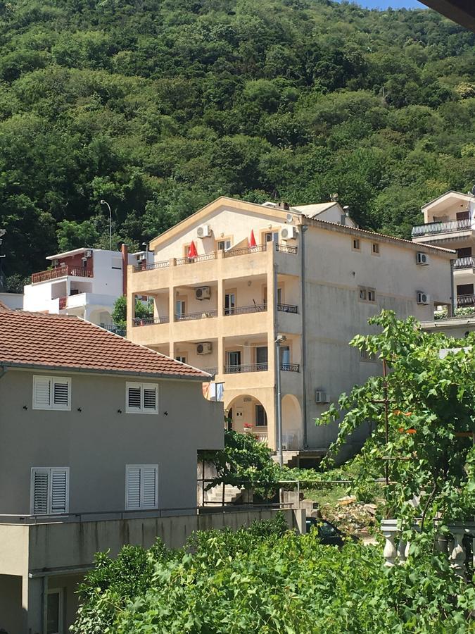 Apartments Manojlovic بودفا المظهر الخارجي الصورة
